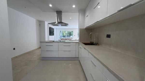 Duplex en venta en Dúplex en Camino Cortes, Guadalmina Alta, Marbella, Marbella photo 4