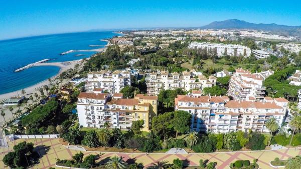 Venta de piso en Piso en Puerto Banús, Marbella, Marbella
photo 1