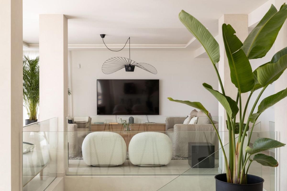 Продажа дуплекса на Dúplex en Urbanizacion Nueva Andalucia 1l, Los Naranjos, Marbella, Марбелла photo 5