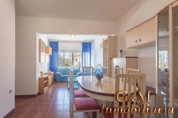 Venta de piso en Piso en Avenida del Obispo Angel Herrera Oria, Carranque - Haza Cuevas, Málaga, Málaga
thumbnail 2