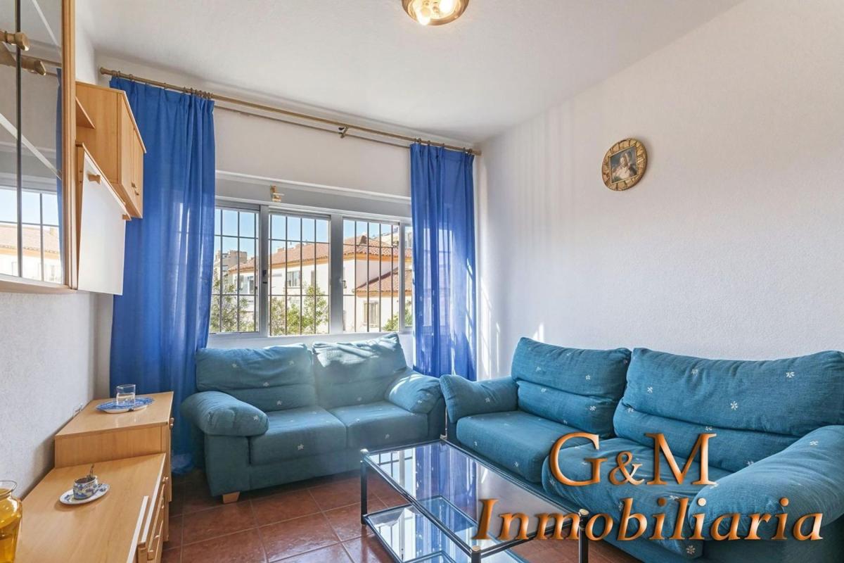 Продажа квартиры на Piso en Avenida del Obispo Angel Herrera Oria, Carranque - Haza Cuevas, Málaga, Малага
 photo 3