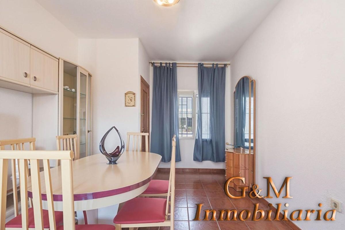 Продажа квартиры на Piso en Avenida del Obispo Angel Herrera Oria, Carranque - Haza Cuevas, Málaga, Малага
 photo 5