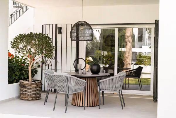 Venta de piso en Piso en Gardenias Las, 5, Nueva Andalucía, Marbella, Marbella
photo 1