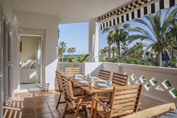 Venta de piso en Piso en Urbanización n Andal Marina, Puerto Banús, Marbella, Marbella
photo 1