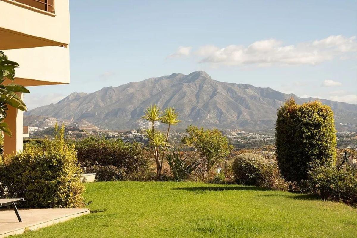 Venta de piso en Piso en Calle Torre Campanillas, 7, El Paraíso, Benahavís, Benahavís
photo 3