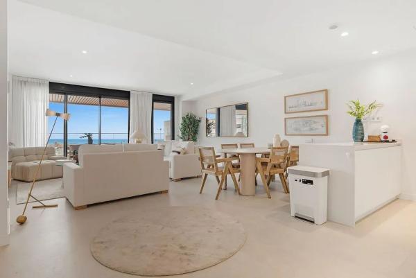 Venta de piso en Piso en Calle Alozaina, 1, La Concha-Resina Golf, Estepona, Estepona
 photo 3