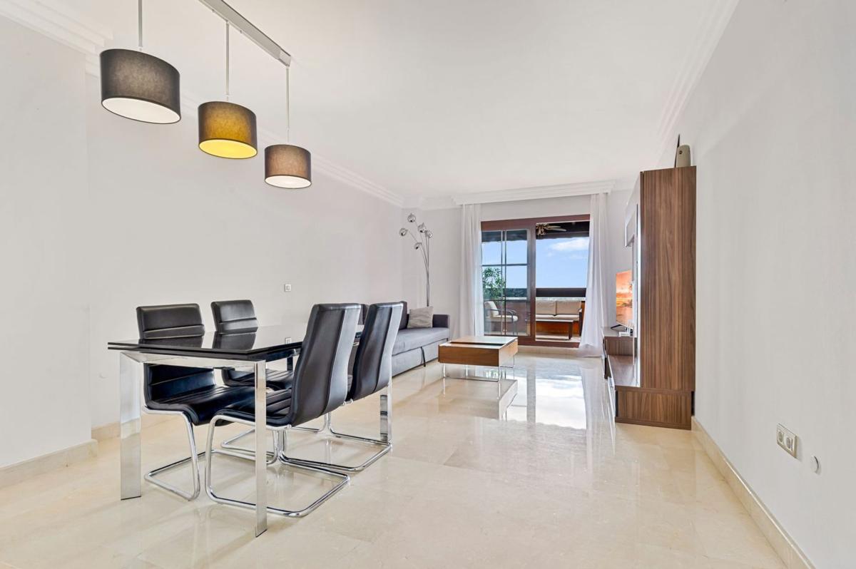 Venta de piso en Piso en De La Alqueria, 1 -b, La Alquería, Benahavís, Benahavís
photo 3