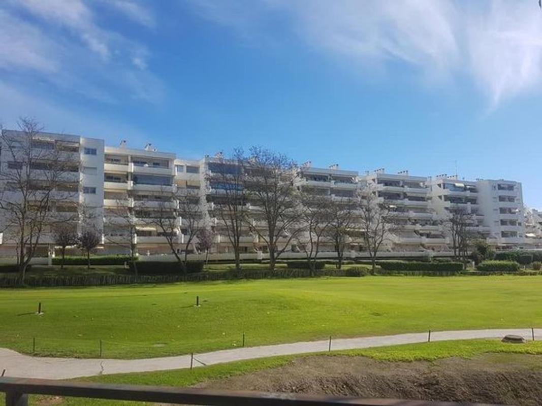 Venta de piso en Piso en Camino Cortes, Guadalmina Alta, Marbella, Marbella
photo 2