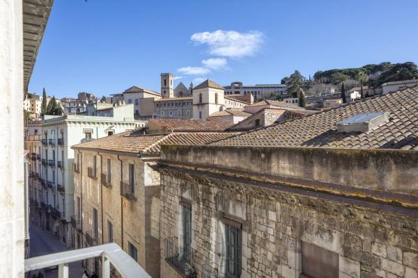 Promoción Canigó 11 obra nueva en Girona photo
