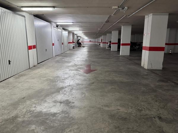 Garage for sale at , Torrevieja photo 1