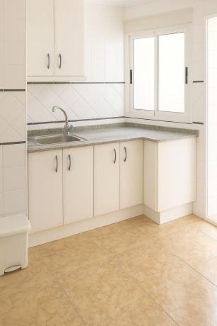 Продажа квартиры на Piso en Calle Molivent, 17, Zona Pueblo, Guardamar del Segura, Гуардамар-дель-Сегура
photo 1