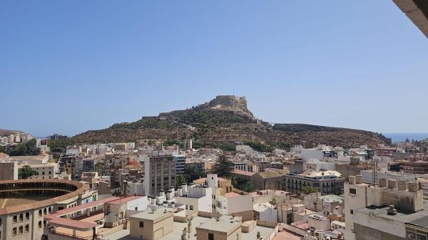 Sale of flat in Piso en Campoamor, Alicante / Alacant, Alicante
 photo 1