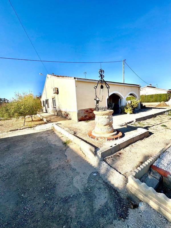 Недвижимость на продажу и в аренду в Испании photo 1