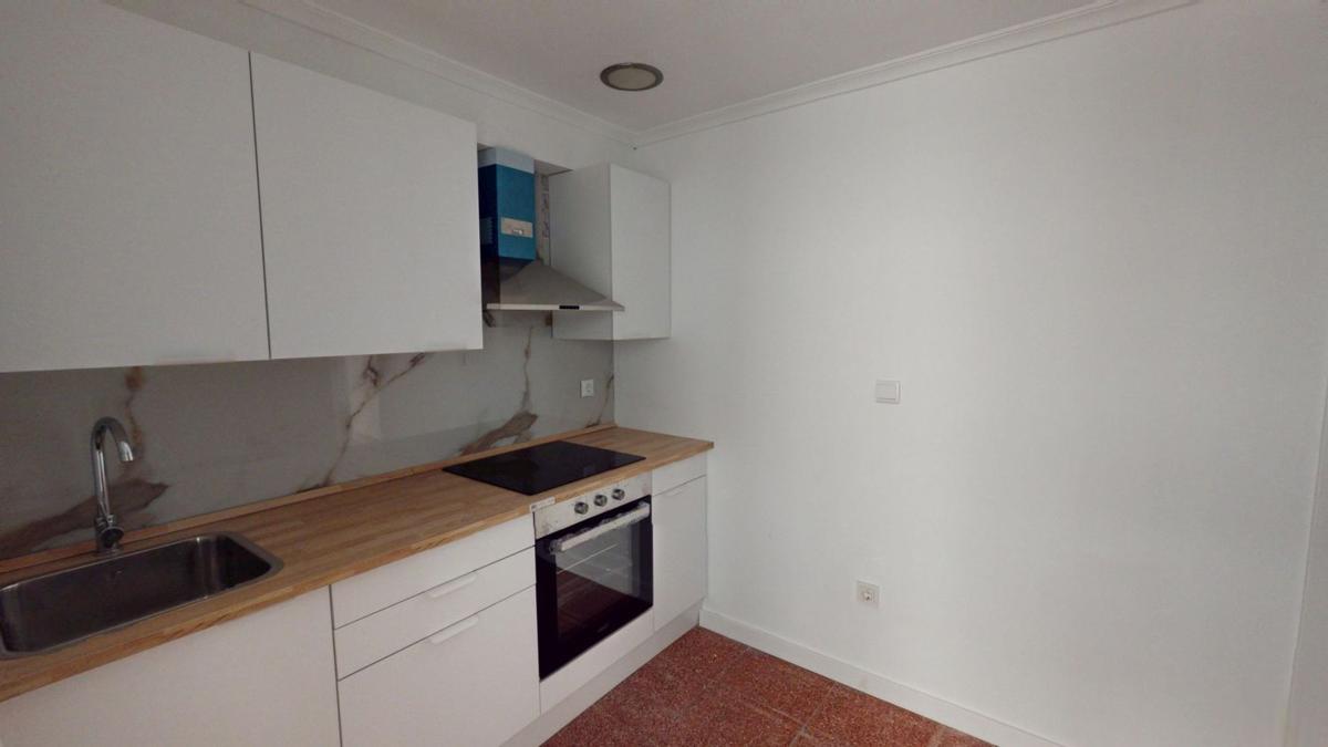 Venta de piso en Piso en Avenida de la Llibertat, Carrús Oeste, Elche / Elx, Elche / Elx
photo 4
