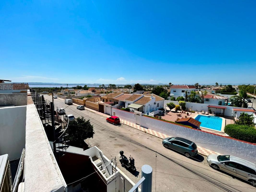 Venta de duplex en Dúplex en Limonar, 42, La Siesta - El Salado - Torreta, Torrevieja, Torrevieja photo 3