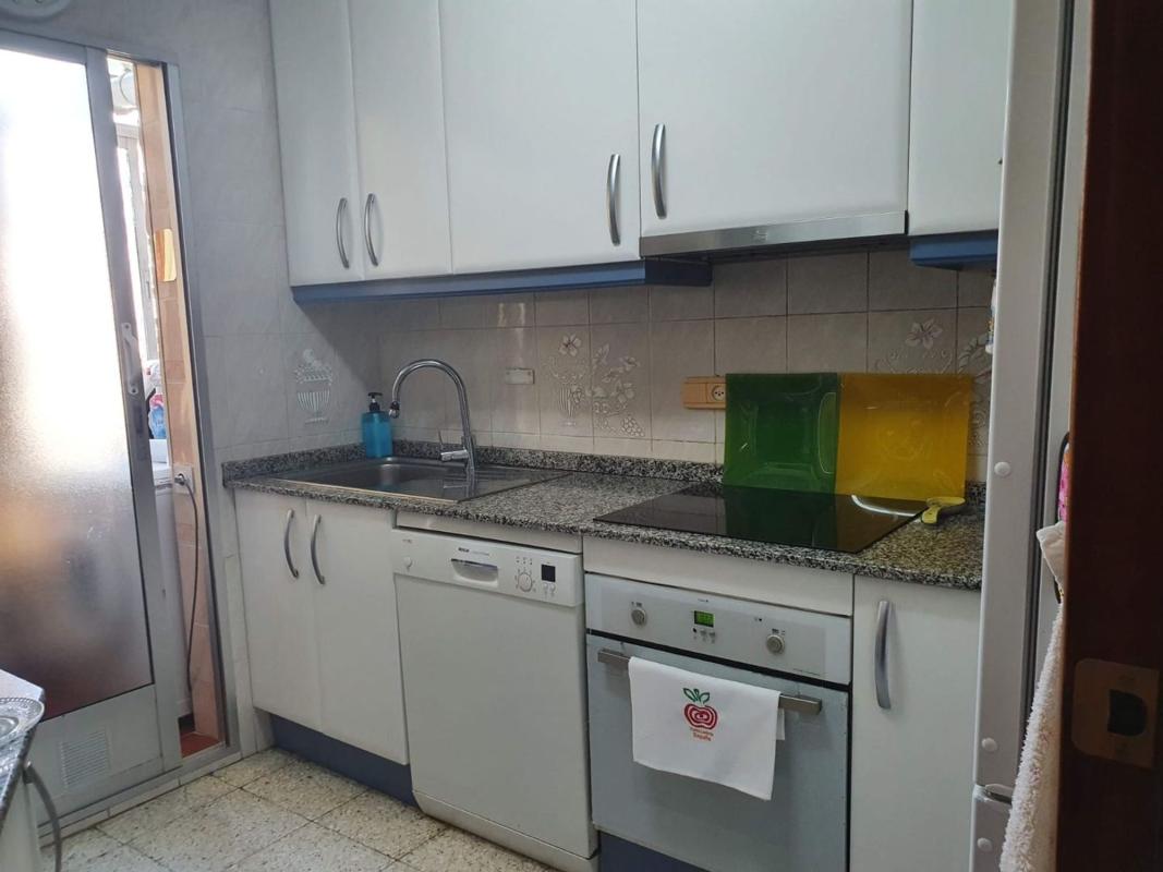 Sale of apartment in Piso en Calle Salvador Allende, 2, Juan XXIII, Alicante / Alacant, Alicante
photo 4