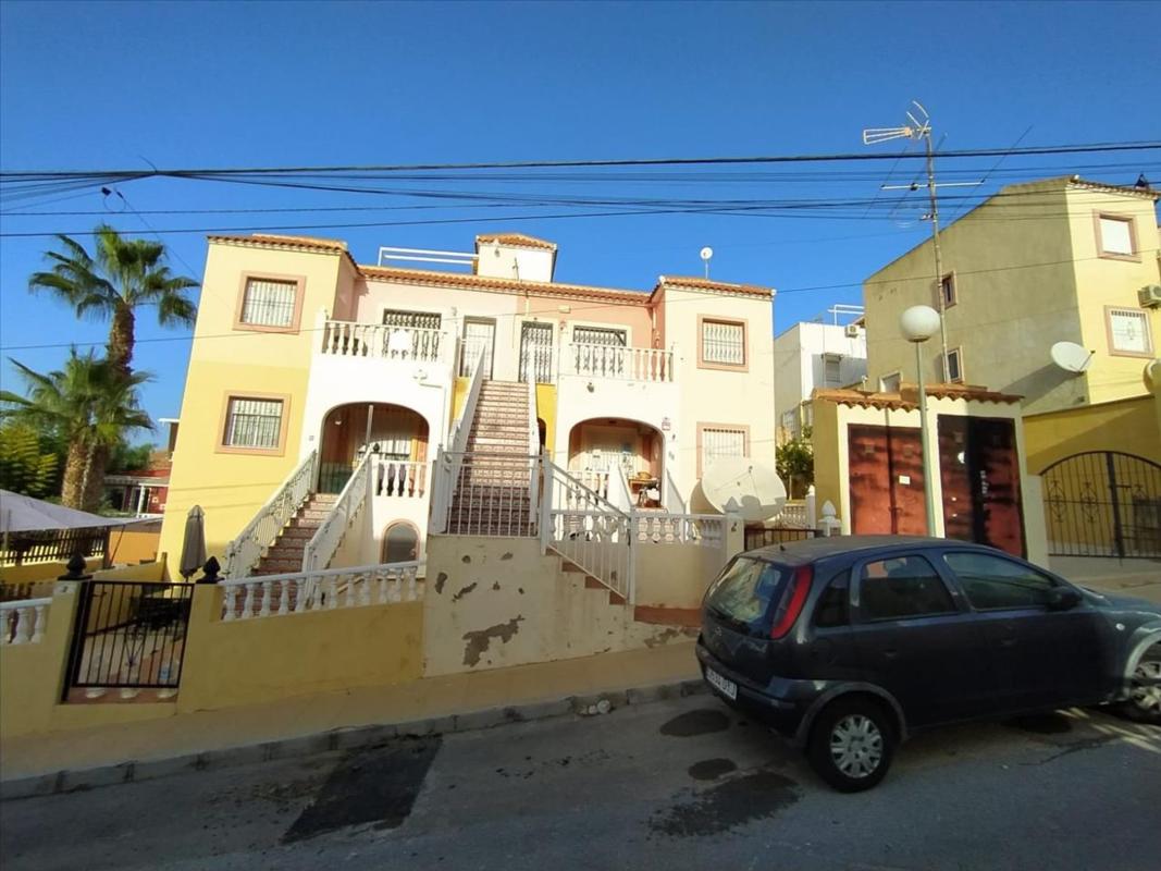 Продажа квартиры на Piso en Calle Federico García Lorca, 12, Centro, San Miguel de Salinas, Сан-Мигель-де-Салинас
photo 1