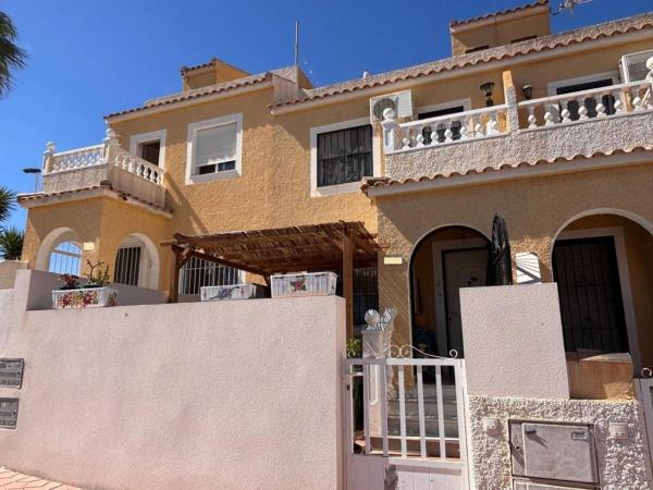 Chalet adosado en Urbanizacion Puerto Marino, Mediterráneo-Novamar, Gran Alacant thumbnail 3
