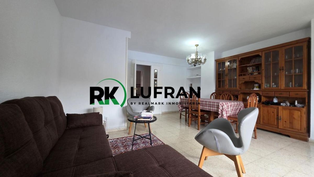 Sale of apartment in Piso en Plà del Bon Repòs-La Goteta, Alicante / Alacant, Alicante
 photo 2