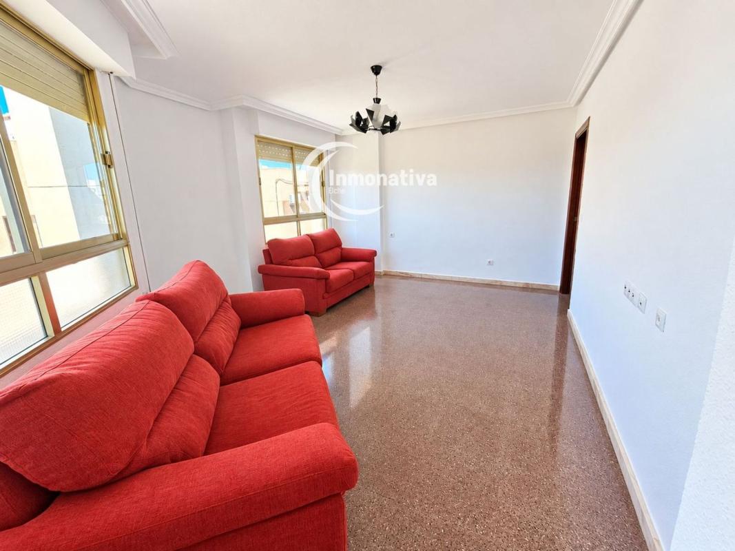 Sprzedaż mieszkania w Piso en Calle Sant Marçal, Novelda, Nowaleda
photo 3