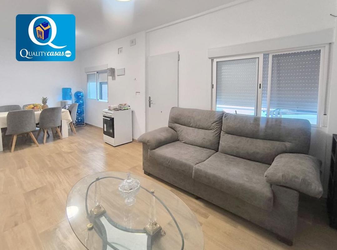Продажа отдельного шале в Casa o chalet en Centro, Elda, Эльда photo 1