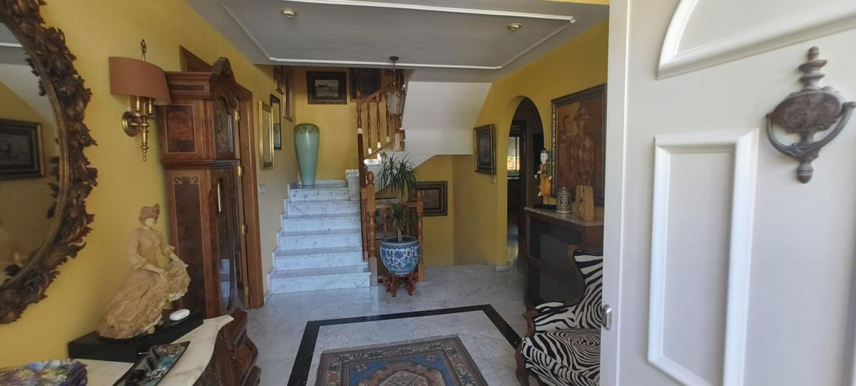 Properties for sale and rent in Spain photo 4