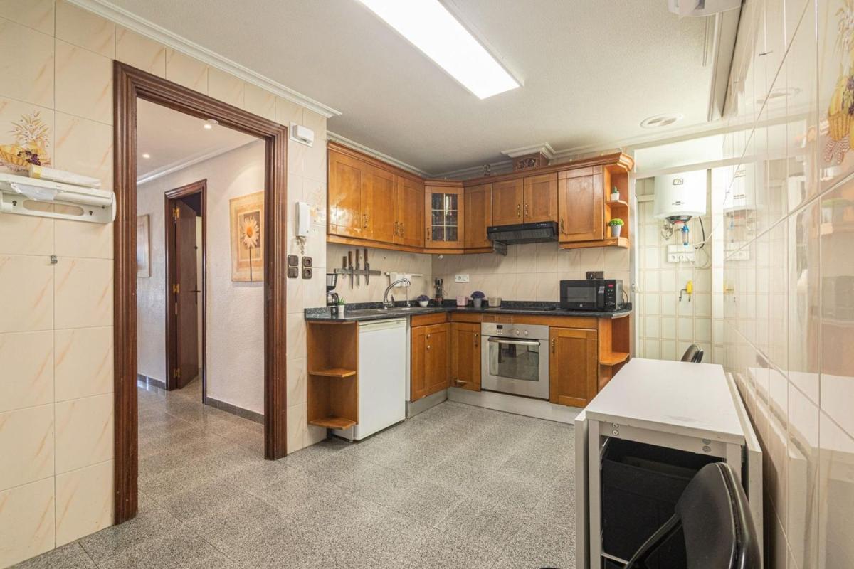 Venta de piso en Piso en Calle Román Bono Marín, 8, Carrús Oeste, Elche / Elx, Elche / Elx
photo 1