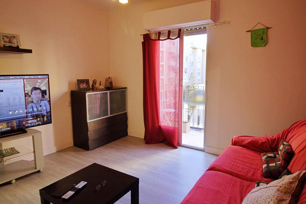 Venta de piso en Piso en Reina Victoria-Miguel Hernández, Elche / Elx, Elche / Elx
photo 3