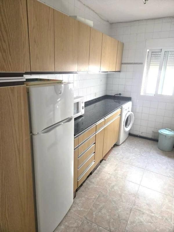 Sale of apartment in Piso en Calle Pintor Antonio Amorós, Ciudad Elegida, Alicante / Alacant, Alicante
photo 2
