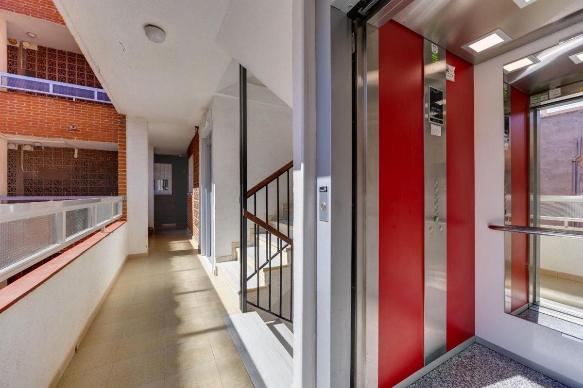 Продажа квартиры на Piso en Calle Valencia, 10, El Acequión, Torrevieja, Торревьеха
photo 5