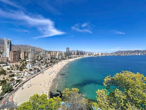 Продажа квартиры на Piso en Playa de Poniente, Benidorm, Бенидорм
 photo 1