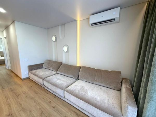 Chalet adosado en Paseo de los Conquistadores, La Veleta, Torrevieja thumbnail 2