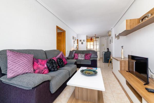 Sprzedaż mieszkania w Piso en Robleda, 18, La Siesta - El Salado - Torreta, Torrevieja, Torrevieja
 photo 2
