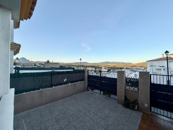 Chalet adosado en Calle Barcelona, Castalla photo 3