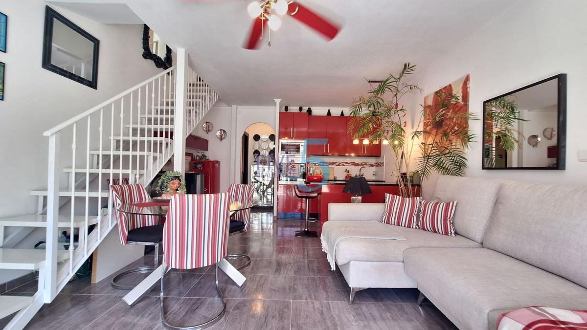 Venta de chalet independiente en Casa o chalet en La Siesta - El Salado - Torreta, Torrevieja, Torrevieja
 photo 2