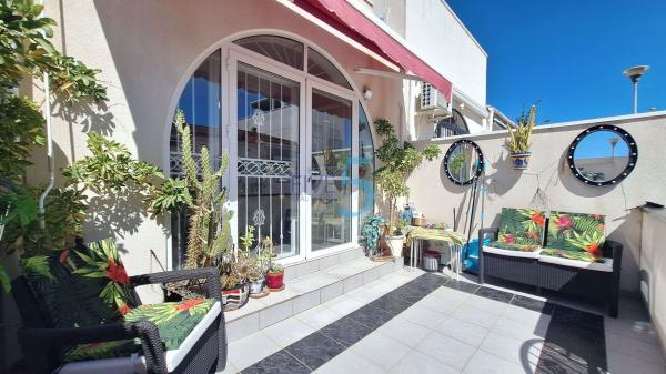 Chalet independiente en venta en Casa o chalet en La Siesta - El Salado - Torreta, Torrevieja, Torrevieja
thumbnail 3
