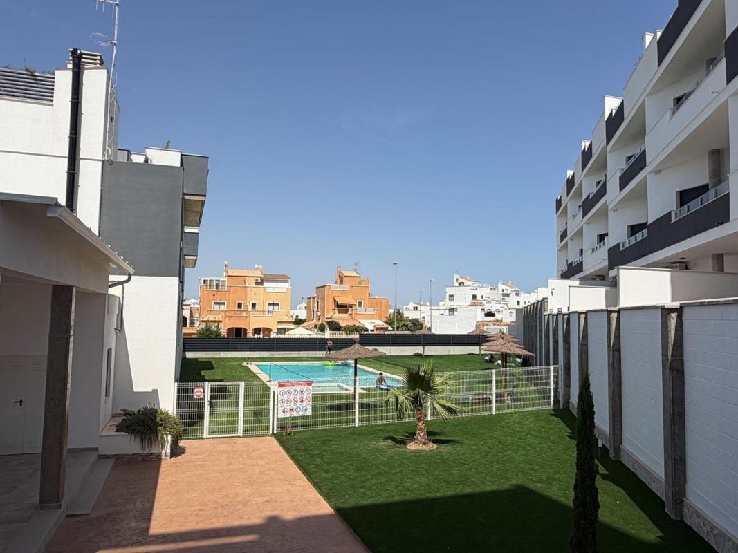 Penthouse sale in  Ático en Calle Lago de Sanabria, 532, Zona Lago - Los Almendros, Orihuela, Orihuela photo 2