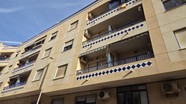 Venta de piso en Piso en Zona Pueblo, Guardamar del Segura, Guardamar del Segura
photo 1