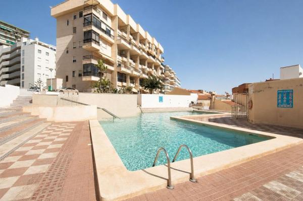 Casa o chalet independiente en Calle Islas Baleares, Arenales del Sol, Elche / Elx photo 2