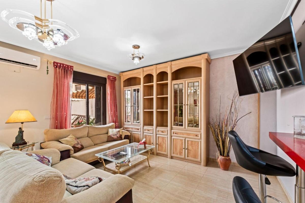 Продажа квартиры на Piso en Calle Tomas Capelo, Centro, San Juan de Alicante, Сан-Хуан-де-Аликанте
 photo 4