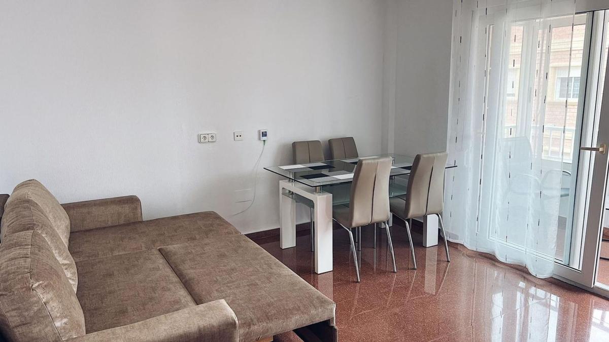 Sale of apartment in Piso en Calle Caballero de Rodas, 145, Las Piscinas Naturales, Torrevieja, Torrevieja
 photo 5