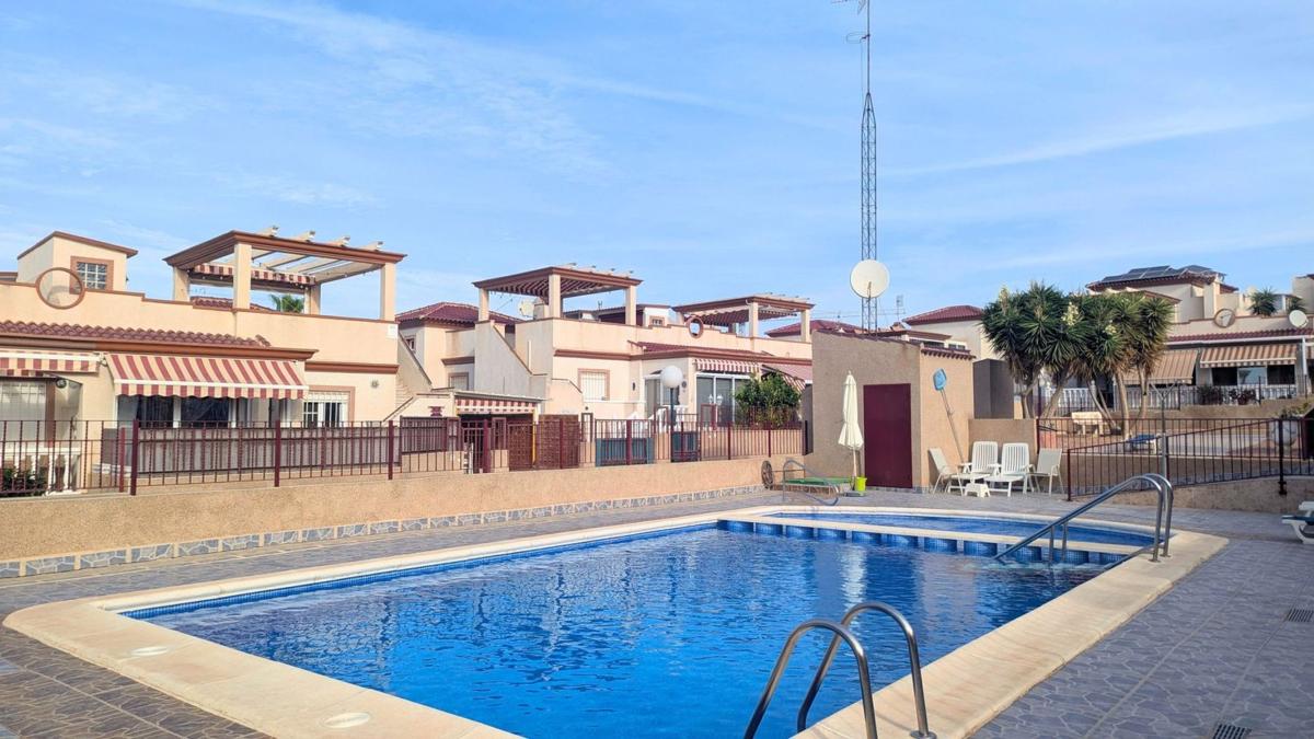 Propiedades en venta y alquiler en España photo 1