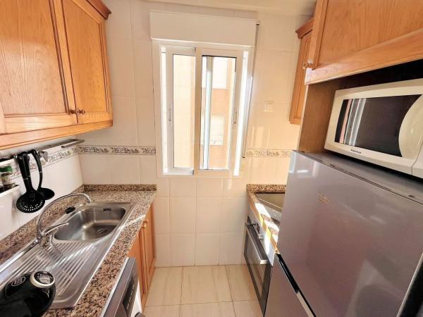 Sale of flat in Piso en Finlandia, 45, Playa de los Locos, Torrevieja, Torrevieja
 photo 1