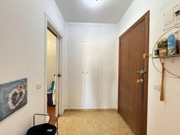 Venta de piso en Piso en Calle Ciudad Real, San Blas, Alicante / Alacant, Alicante / Alacant
thumbnail 2