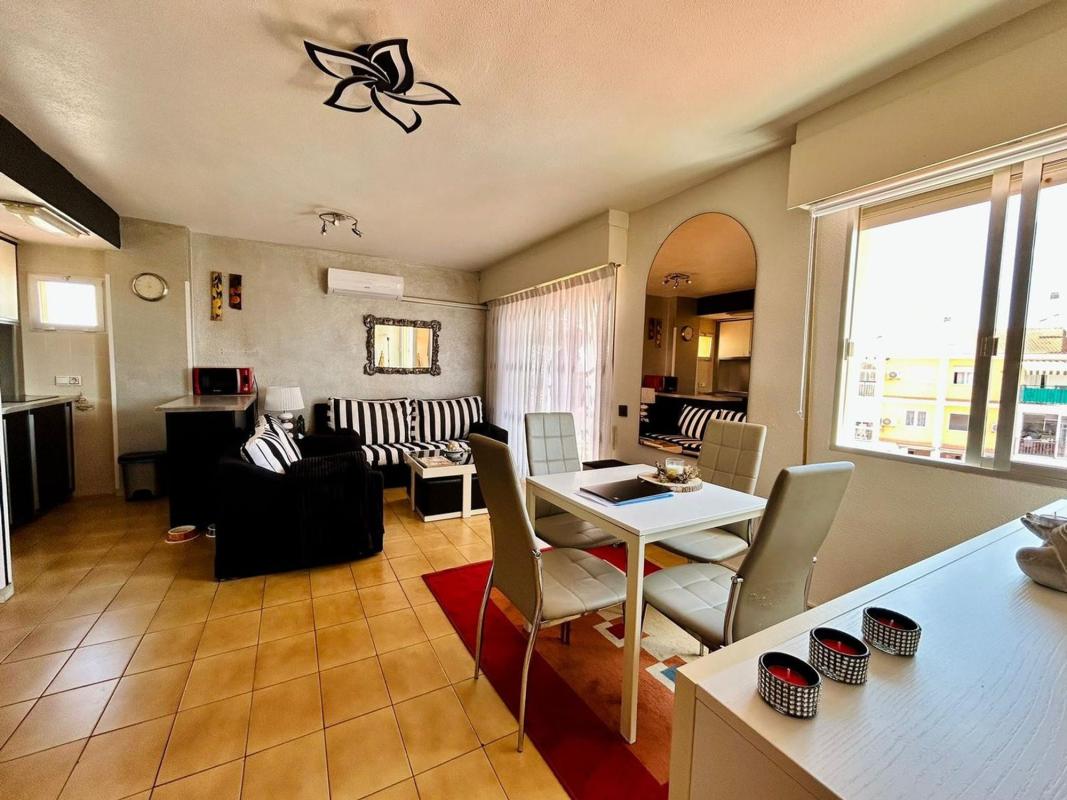Sale of apartment in Piso en La Veleta, Torrevieja, Torrevieja
photo 5