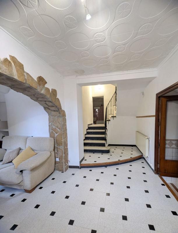 Недвижимость на продажу и в аренду в Испании photo 3