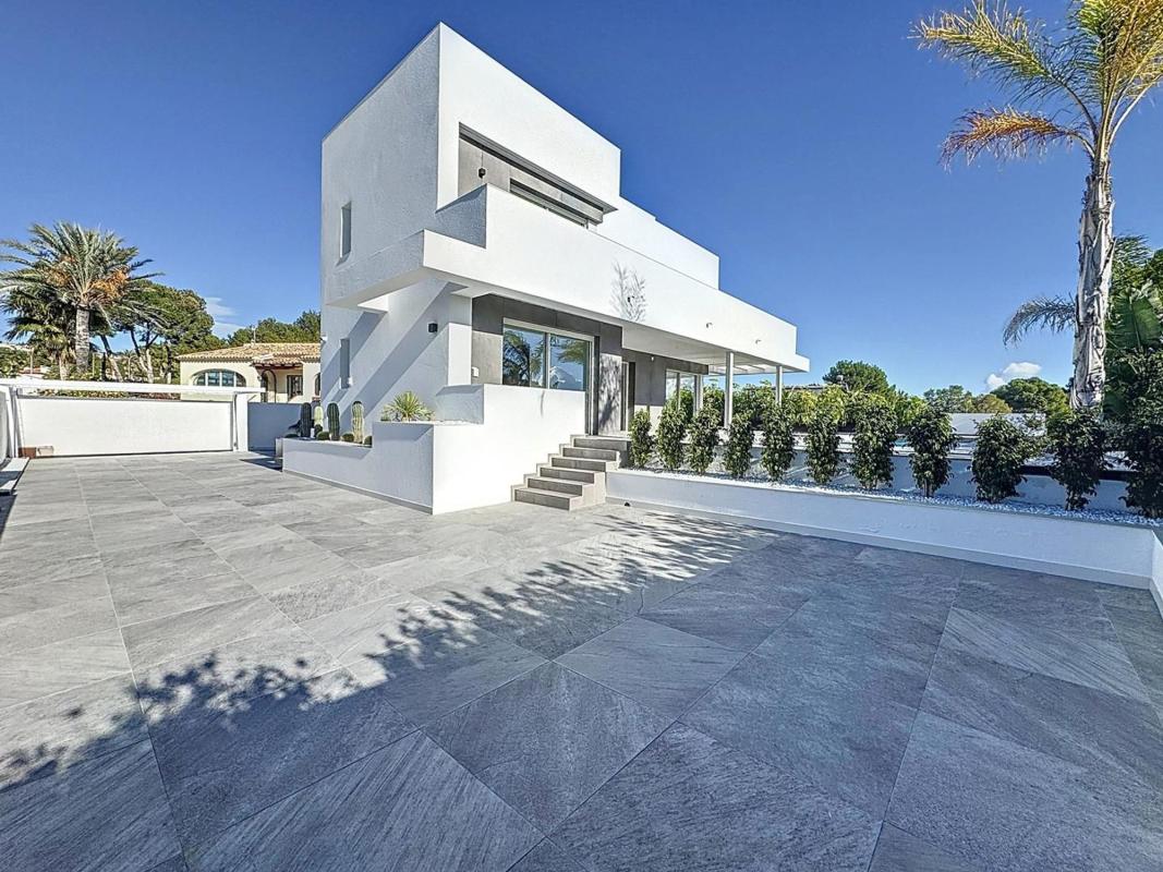 Sprzedaż niezależnego domku jednorodzinnego w Casa o chalet en Moravit-Cap Blanc, Moraira, Moraira photo 3