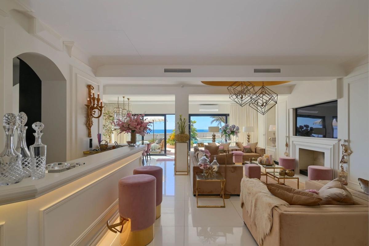 Sprzedaż niezależnego domku jednorodzinnego w Casa o chalet en Casco Urbano, Moraira, Moraira photo 3