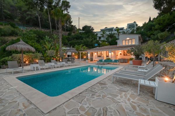 Chalet wolnostojący na sprzedaż w Casa o chalet en Benimeit-Tabaira, Moraira, Moraira photo 1