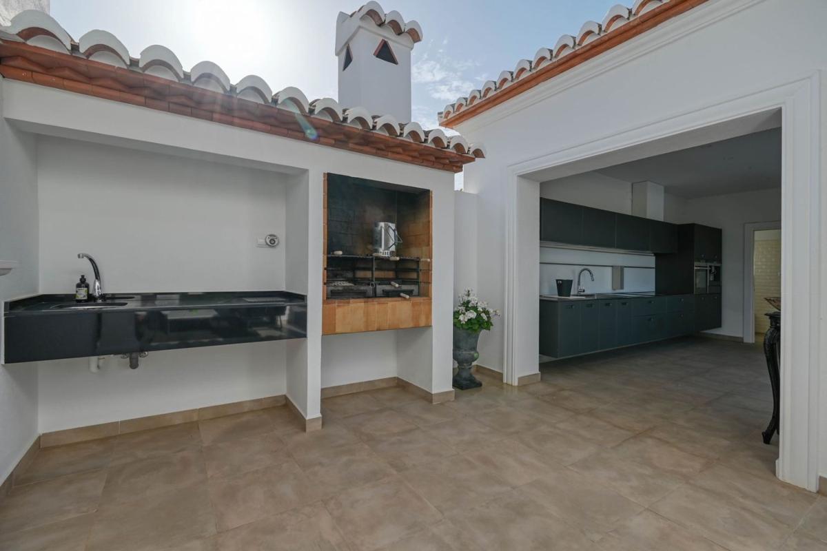 Sale of independent chalet in Casa o chalet en Paichi, Moraira, Moraira
photo 4